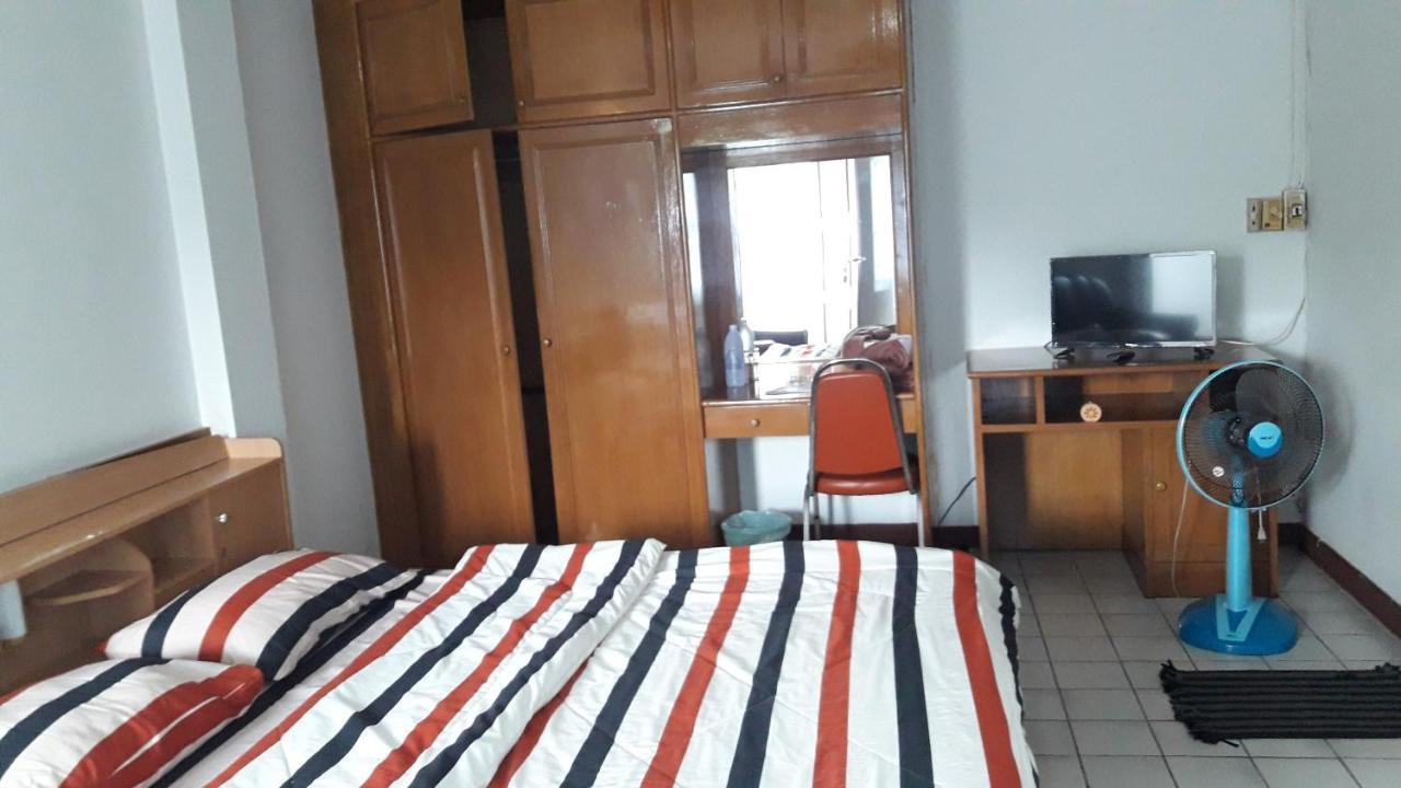Inter Inn Hotel Чиангмай Екстериор снимка