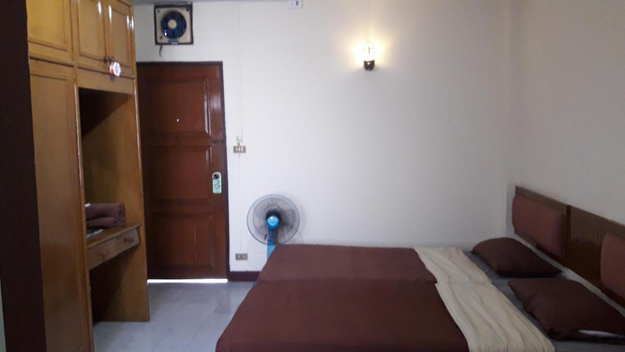 Inter Inn Hotel Чиангмай Екстериор снимка