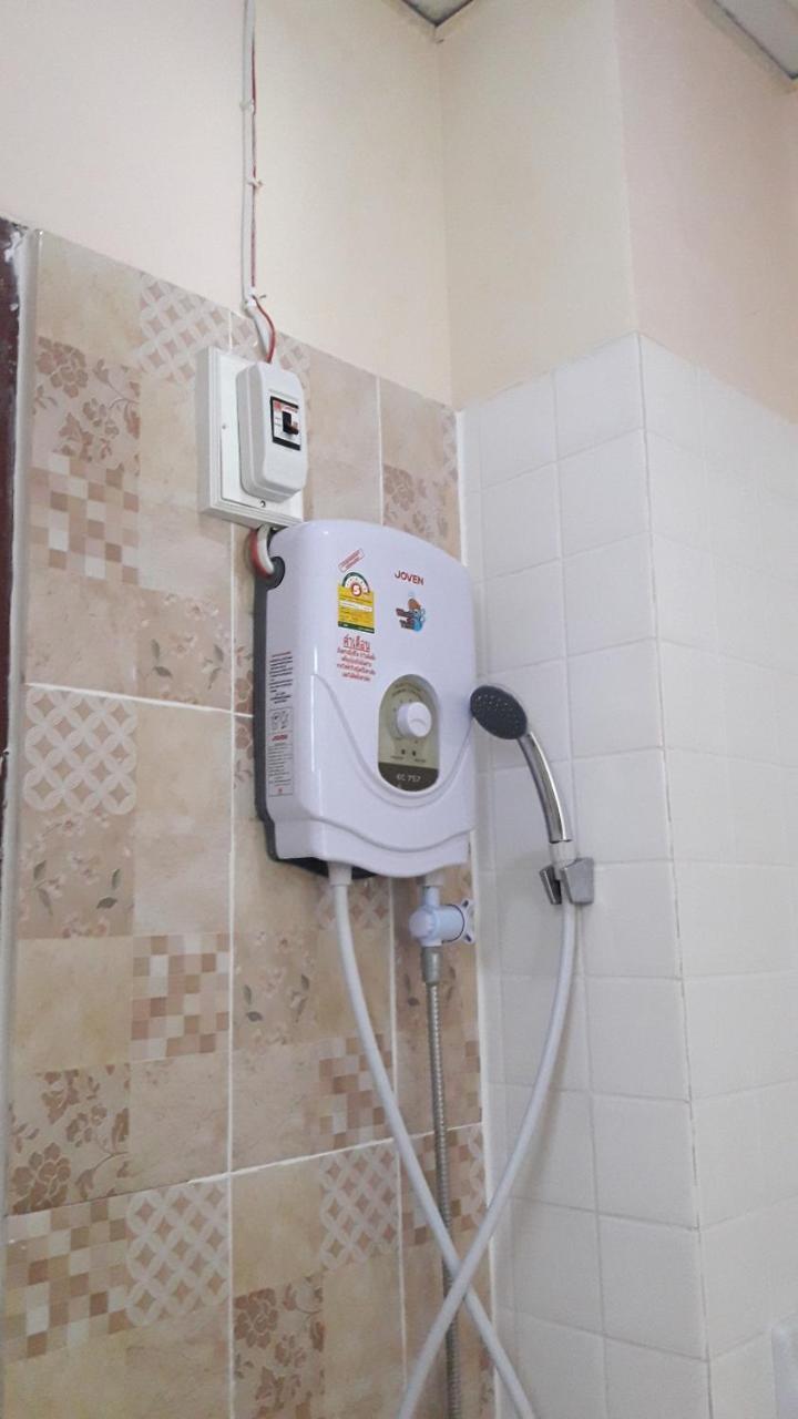 Inter Inn Hotel Чиангмай Екстериор снимка