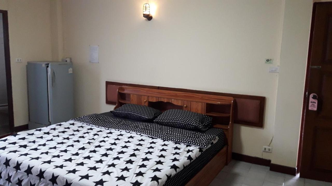 Inter Inn Hotel Чиангмай Екстериор снимка