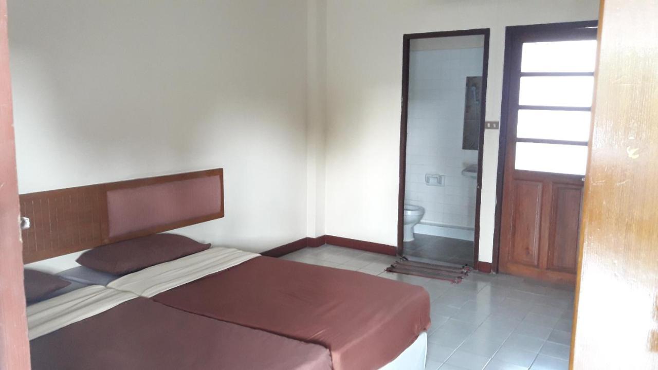 Inter Inn Hotel Чиангмай Екстериор снимка