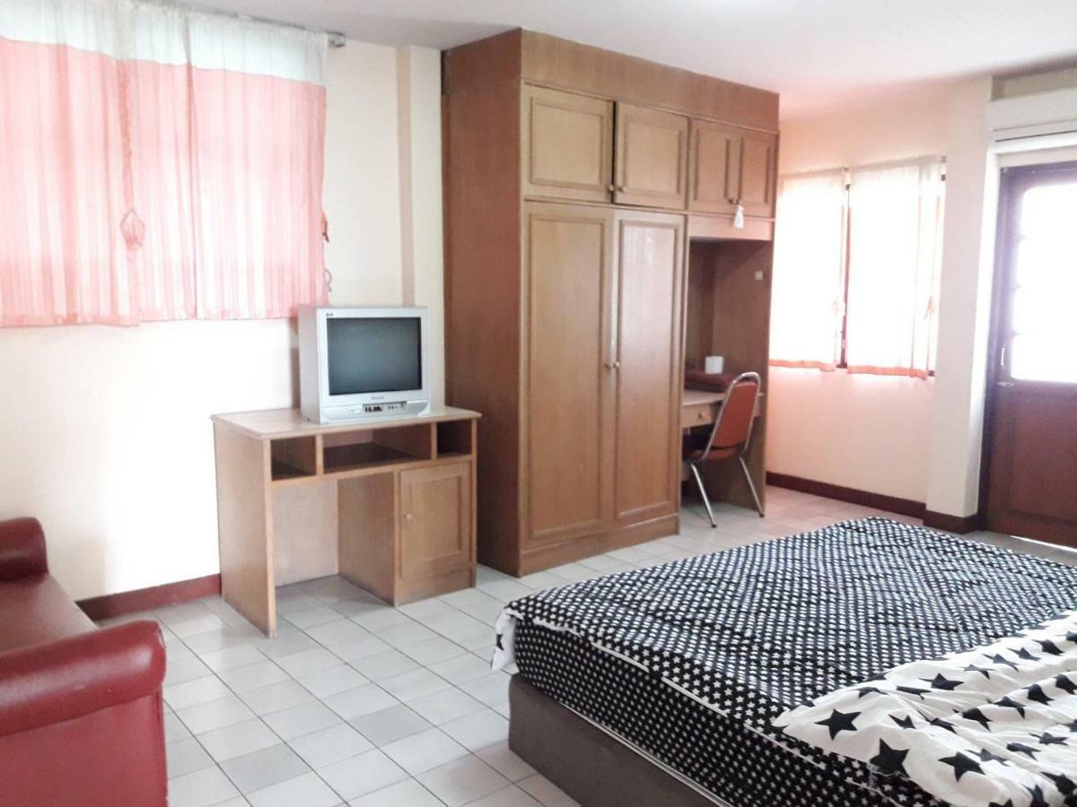 Inter Inn Hotel Чиангмай Екстериор снимка